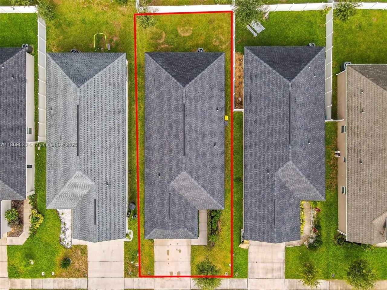 1060 Cascade Dr - Photo 7 of 50