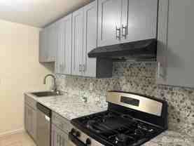 211 College Dr - Photo 1 of 1