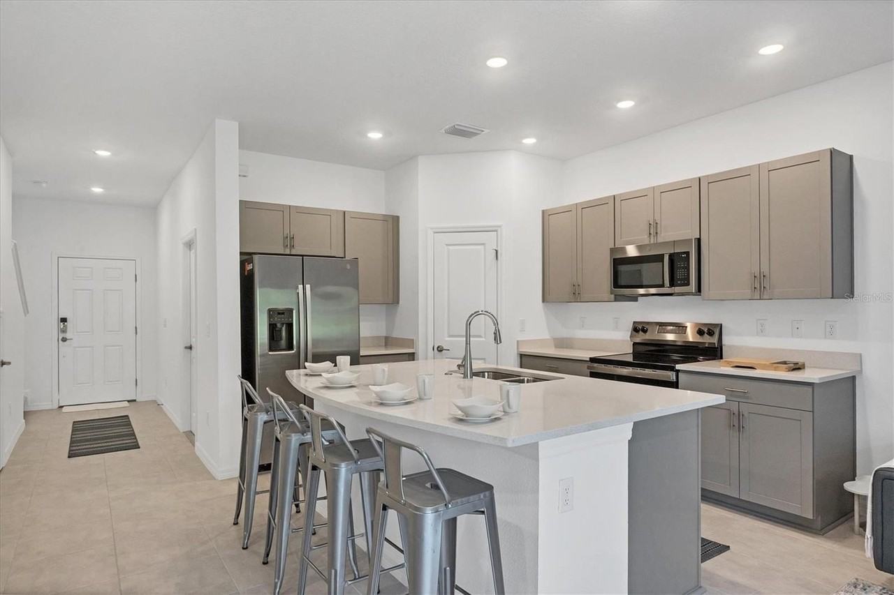 15032 Cuzcorro Ct - Photo 7 of 31