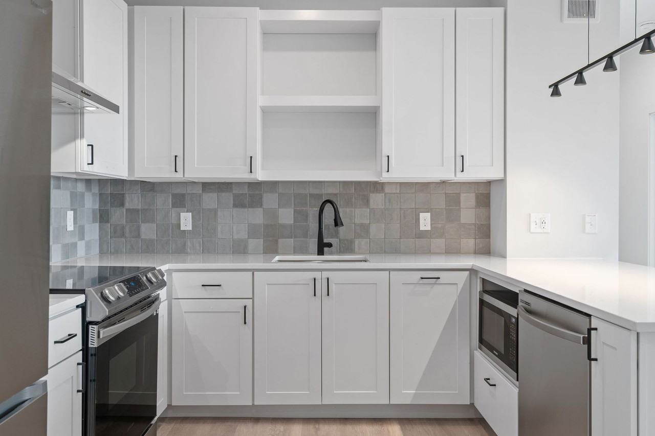 Rosa Apartments | MPLS - Photo 2 of 50