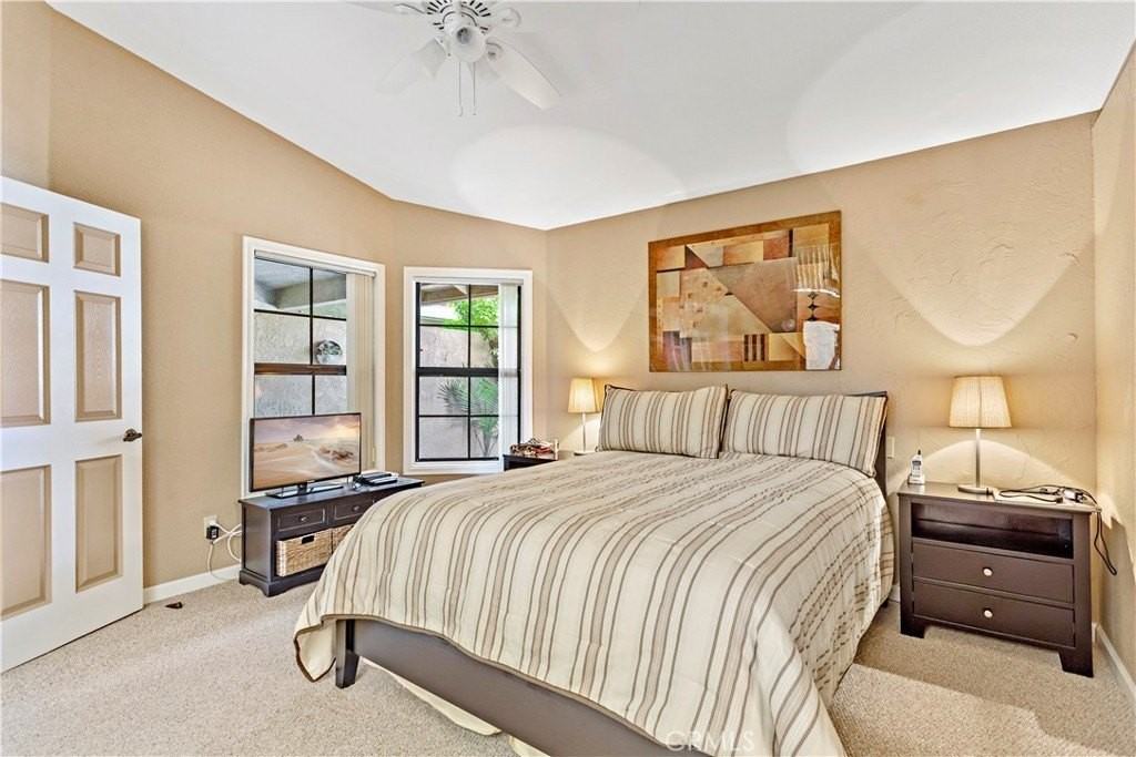 41220 Woodhaven Dr W - Photo 7 of 17