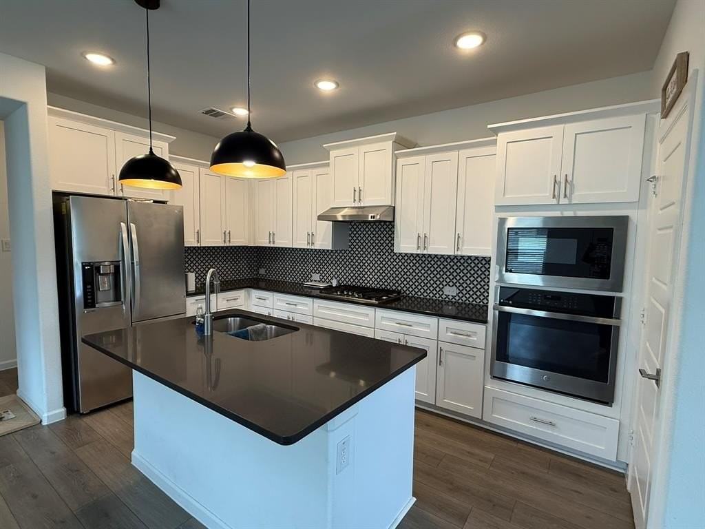 509 Ardsley Lane - Photo 2 of 24