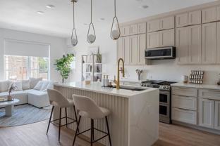 167 S Prairie Ave - Photo 1 of 1