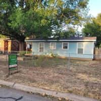 featured image of 4028 Neches St