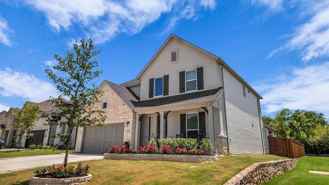 157 S Oak Dr - Photo 1 of 1