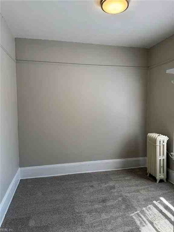 319 52nd St - Photo 7 of 9