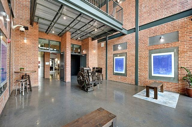 5225 Maple Springs Blvd - Photo 7 of 8