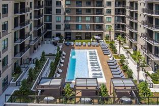 2727 Albany St - Photo 1 of 1