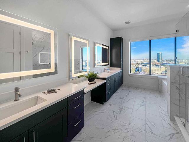 2727 Albany St - Photo 4 of 8