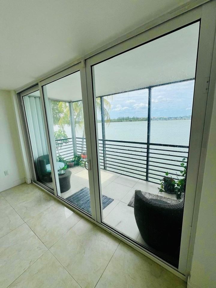 1175 Ne Miami Gardens Dr #301 - Photo 5 of 26