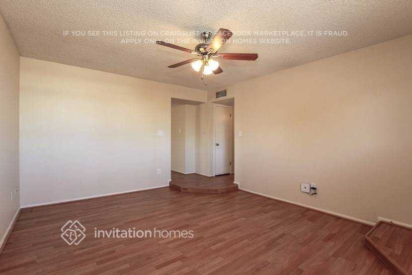 11814 North 30th Drive - Photo 2 of 19