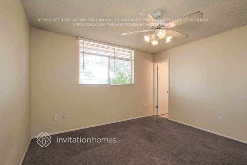 11814 North 30th Drive - Photo 7 of 19