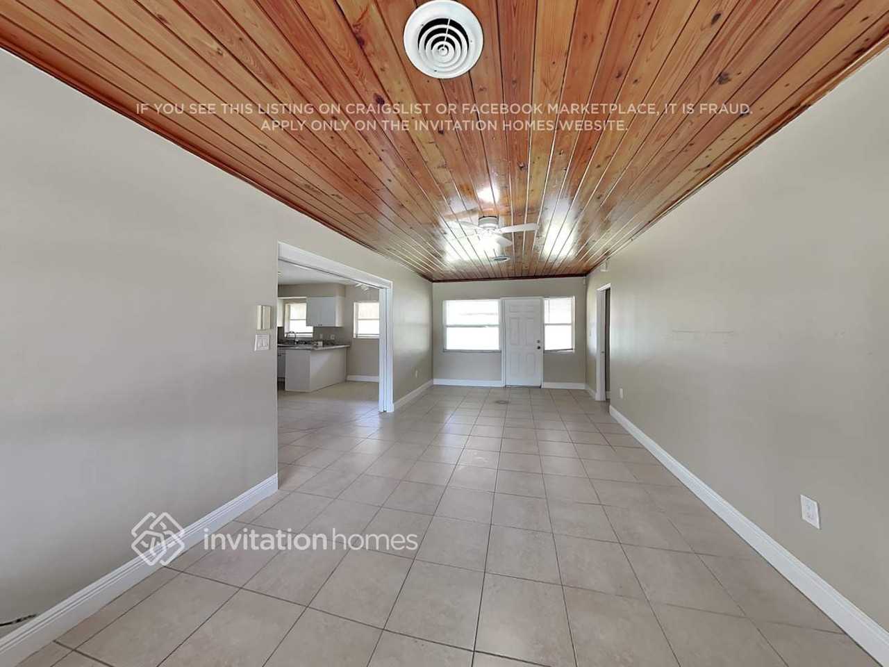 2808 4th St E - Photo 4 of 17