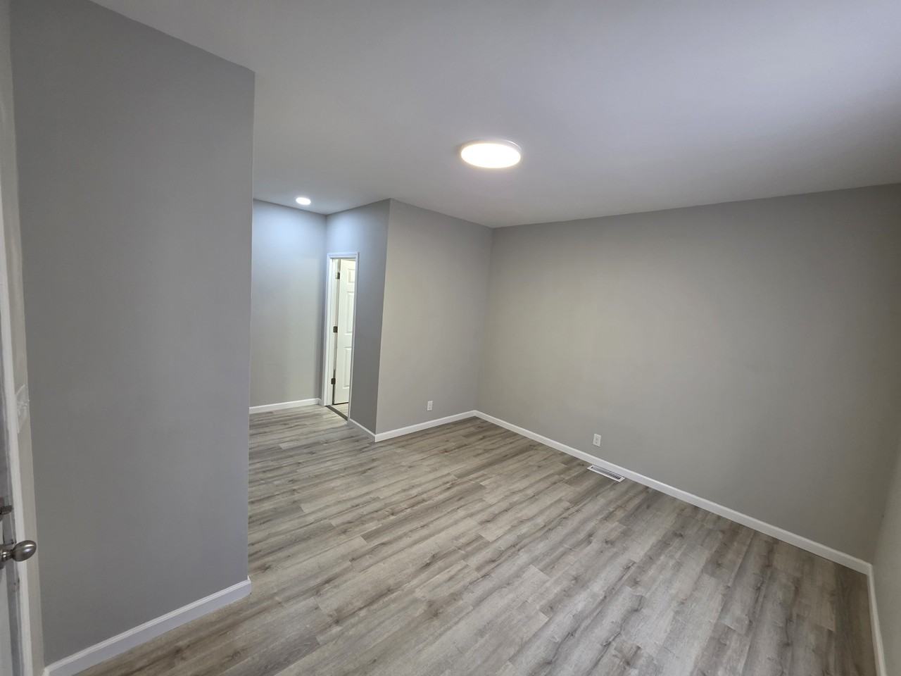 1725 N 9th St - Photo 3 of 11