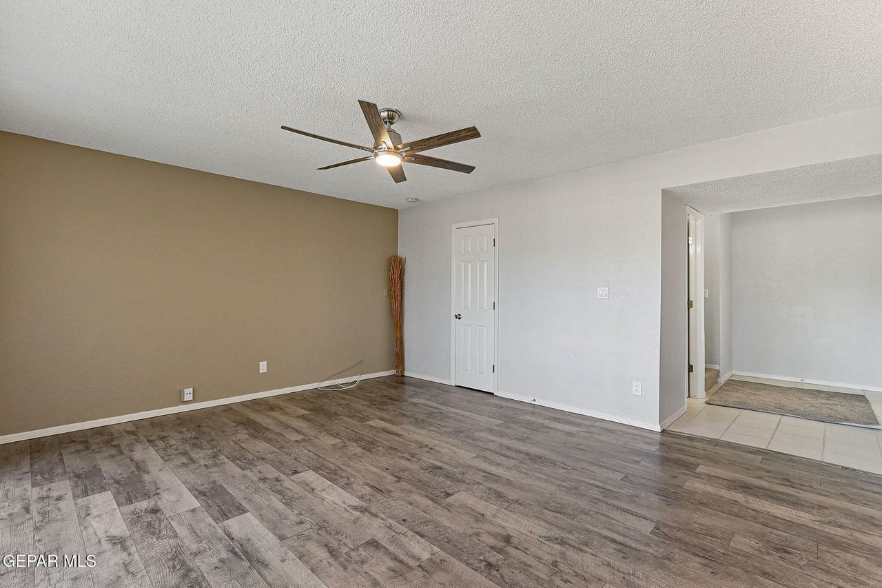 6264 Escondido Dr - Photo 6 of 18