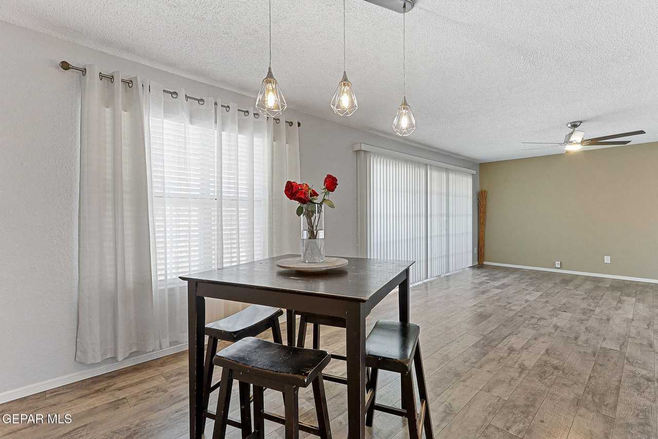 6264 Escondido Dr - Photo 7 of 18