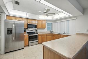 featured image of Walnut Pl