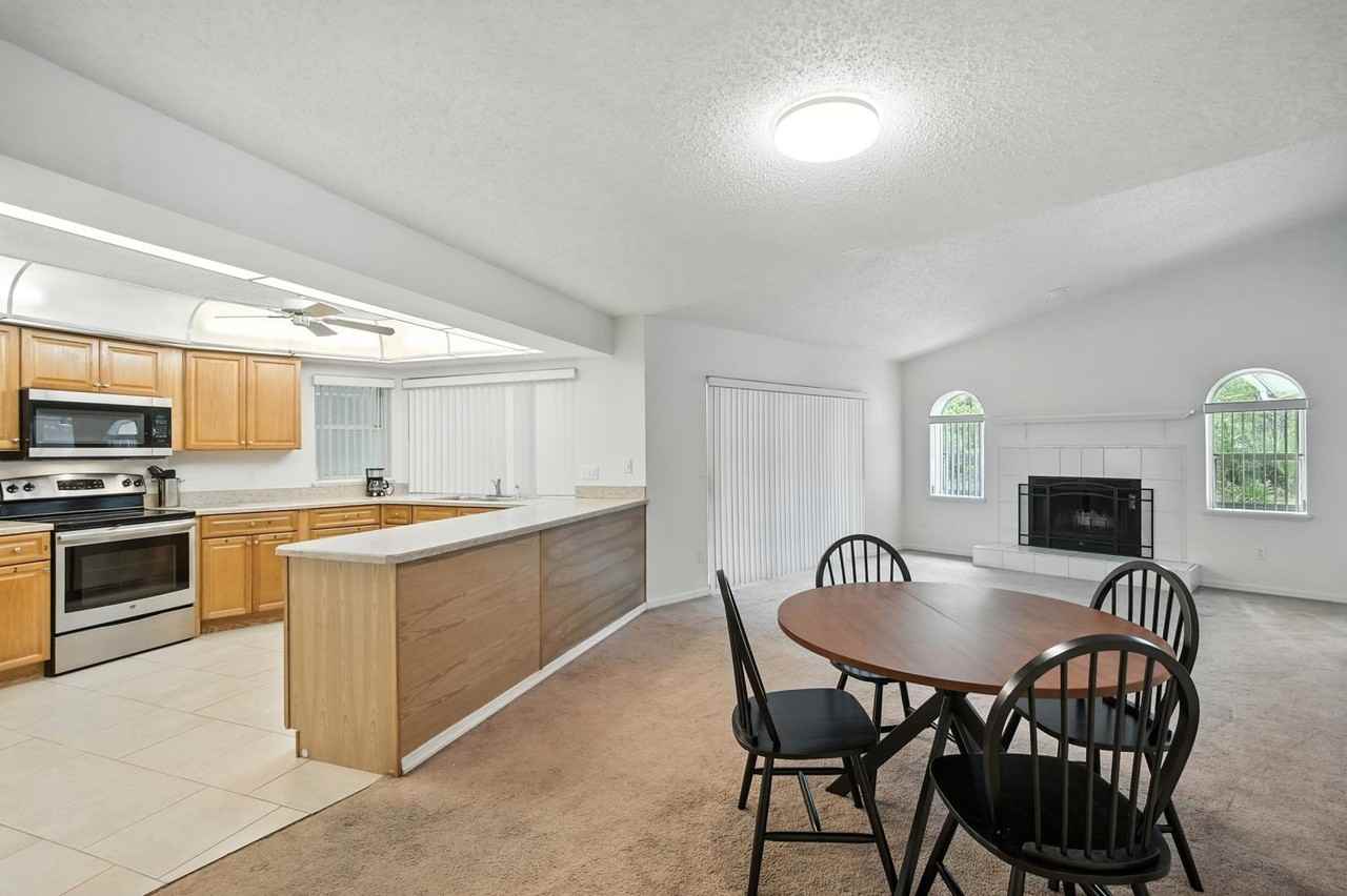 Walnut Pl - Photo 5 of 13