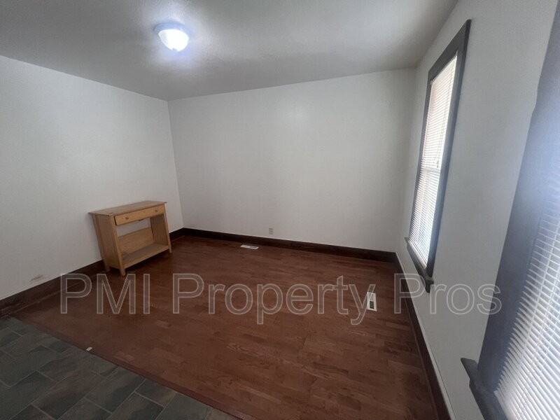 2853B N Booth St - Photo 2 of 50