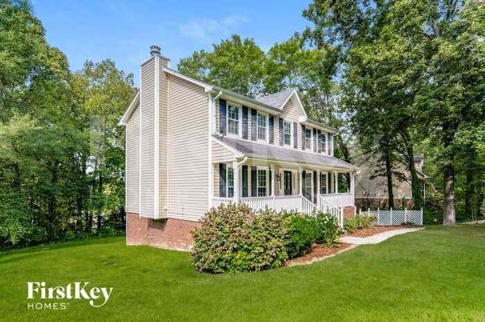 1313 Colonial Way - Photo 2 of 16