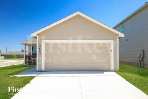 featured image of 2403 Lake Hls