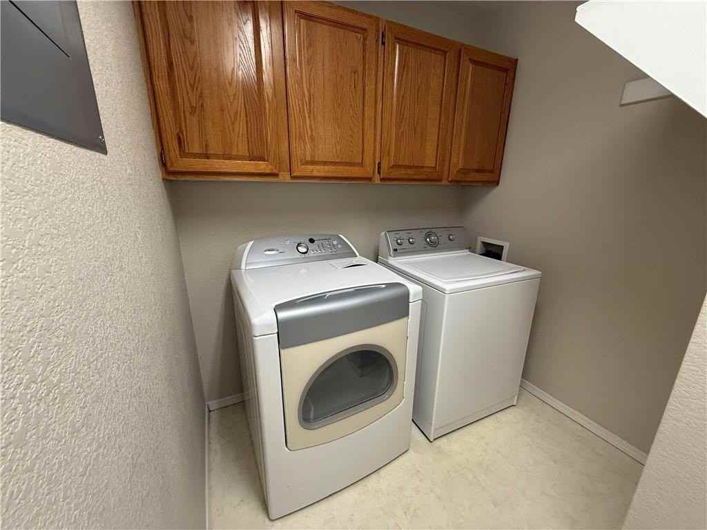 1160 N Boxley Ave - Photo 7 of 15