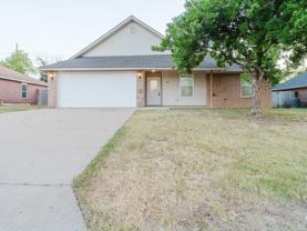 1407 Se 21st St - Photo 1 of 1