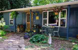 featured image of 850 S Washington Ave