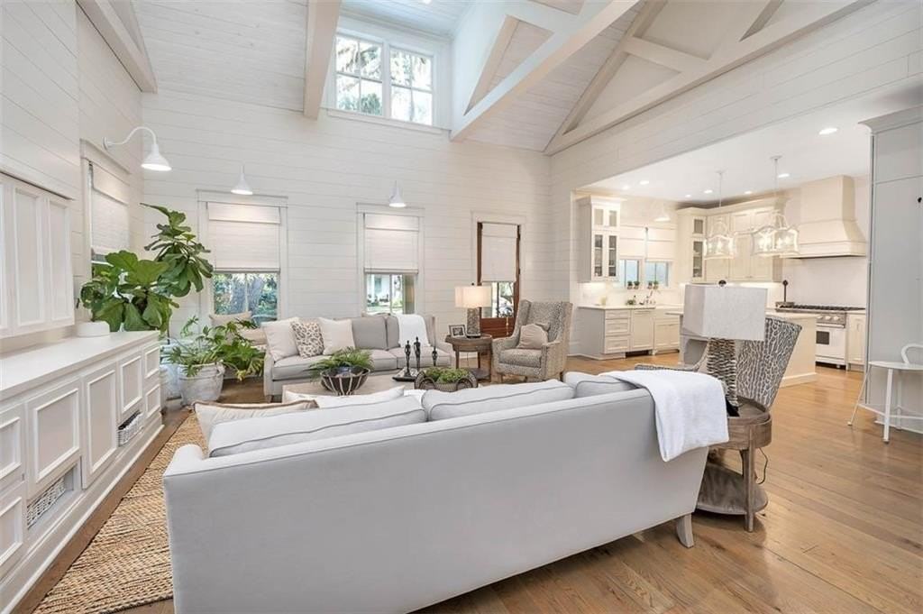 1030 Village Oaks Ln - Photo 6 of 33