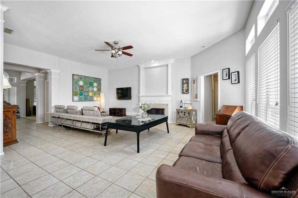 2900 Los Milagros - Photo 5 of 17