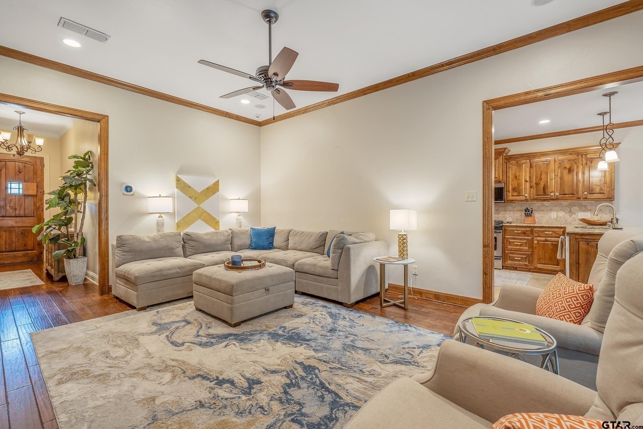 7216 Princedale - Photo 6 of 27