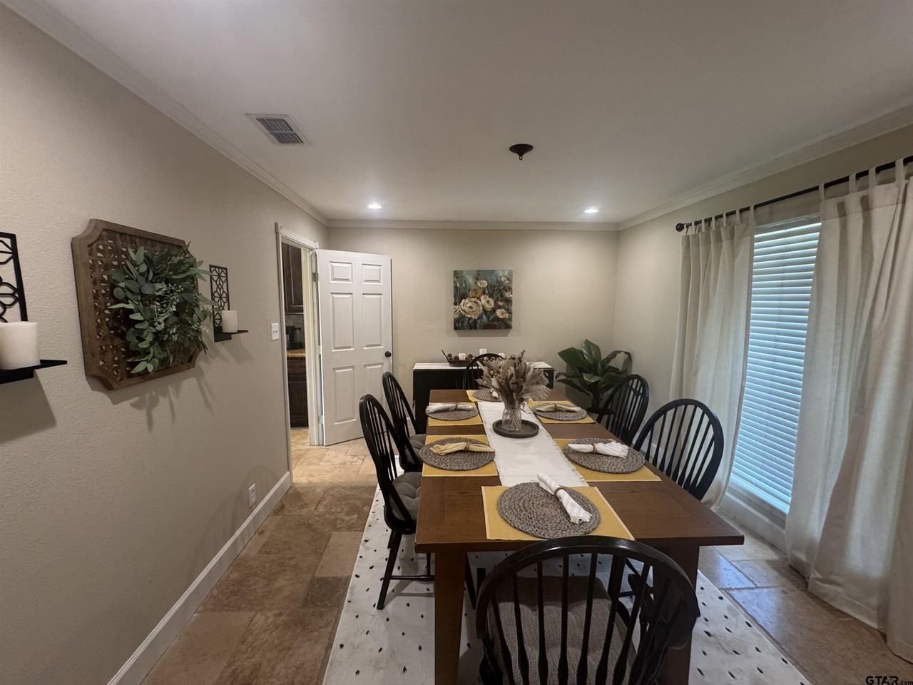 8856 Pleasant Hill Cir - Photo 5 of 21