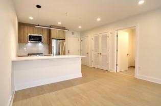 303 Madison St #403 - Photo 1 of 1