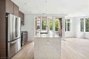 featured image of 14 Lincoln Pl #208