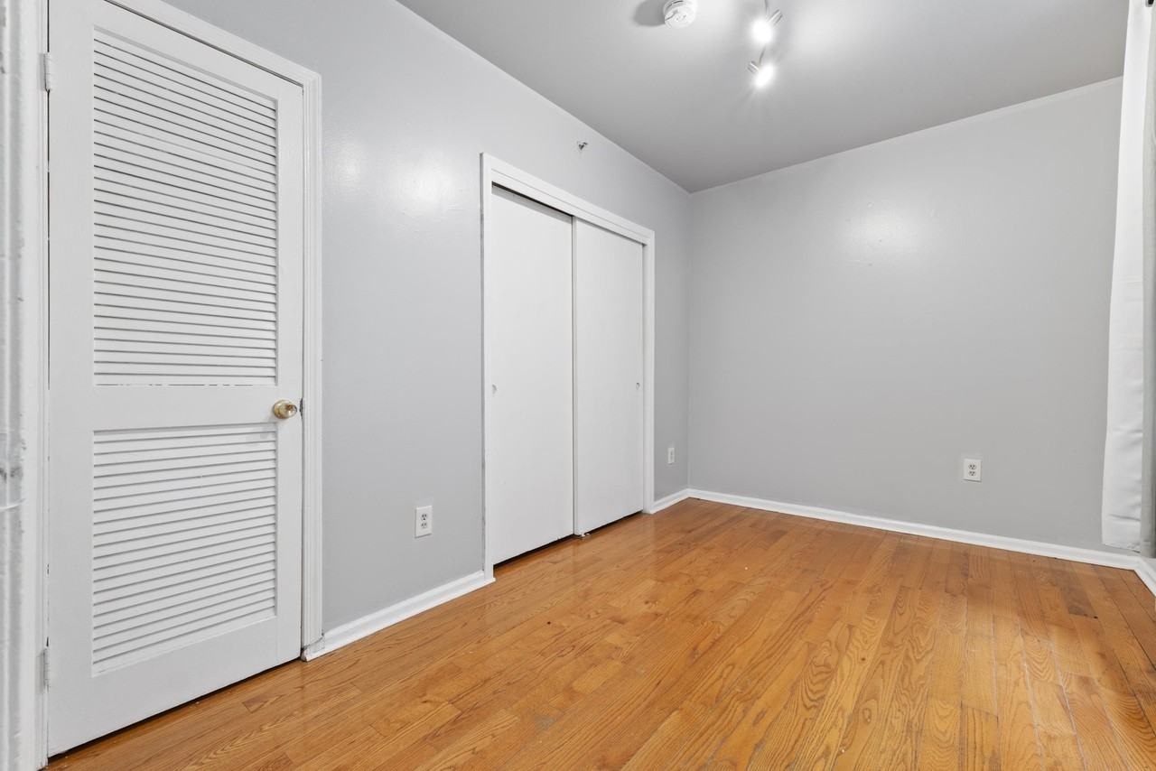 108 Waldo Ave #1D - Photo 3 of 18