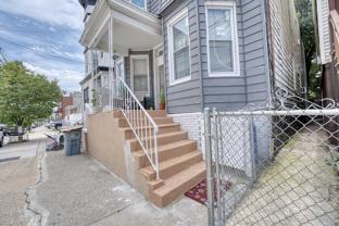 37 Poplar St #1 - Photo 1 of 1