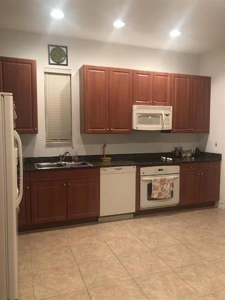 6903 Julia Gardens Drive - Photo 3 of 11