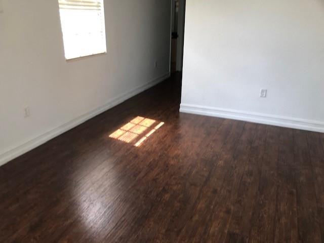 6903 Julia Gardens Drive - Photo 7 of 11