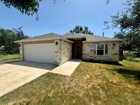713 Maple Ln - Photo 1 of 1
