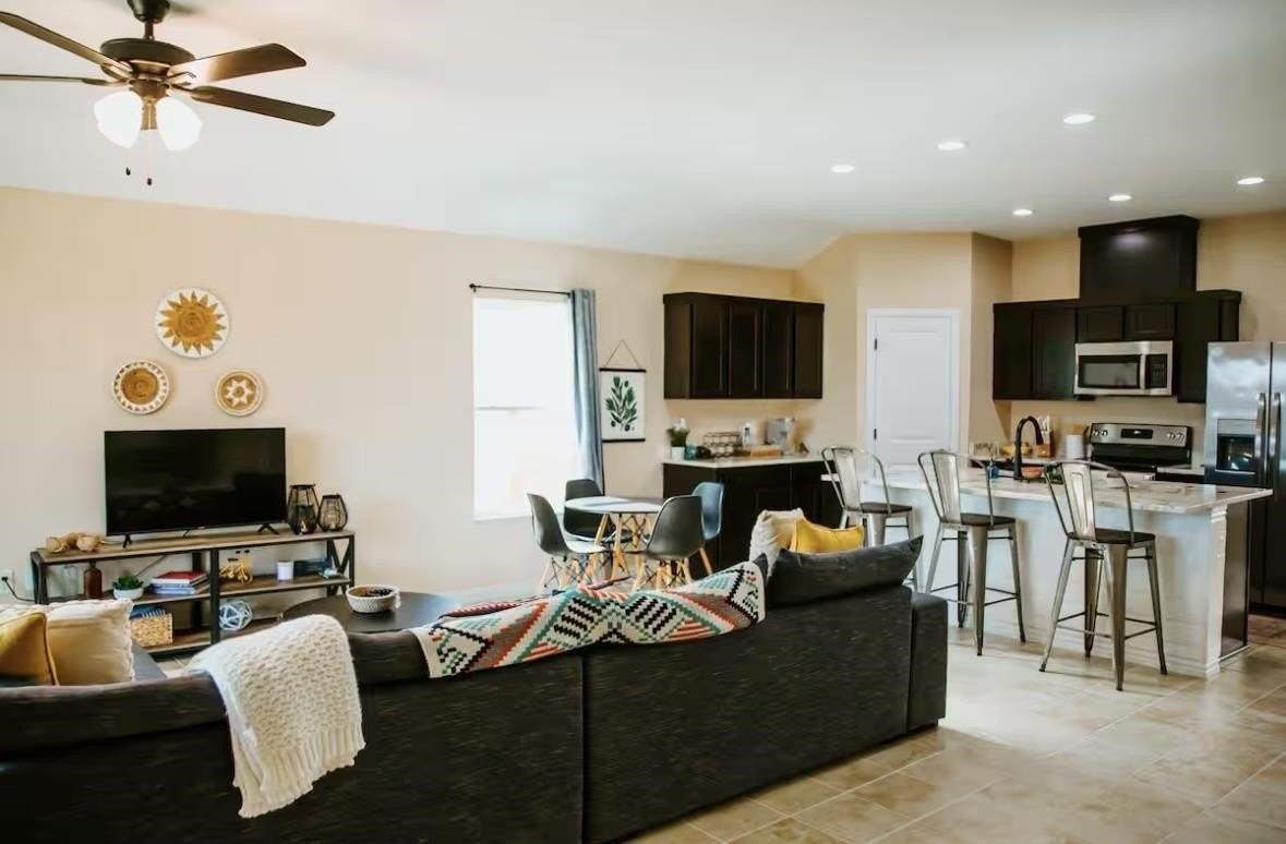 2001 Cedar Park - Photo 3 of 30