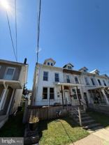 412 W 1st St - Photo 1 of 1