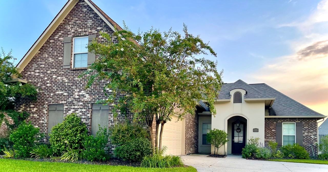 2242 Gentlebrook Drive - Photo 2 of 20