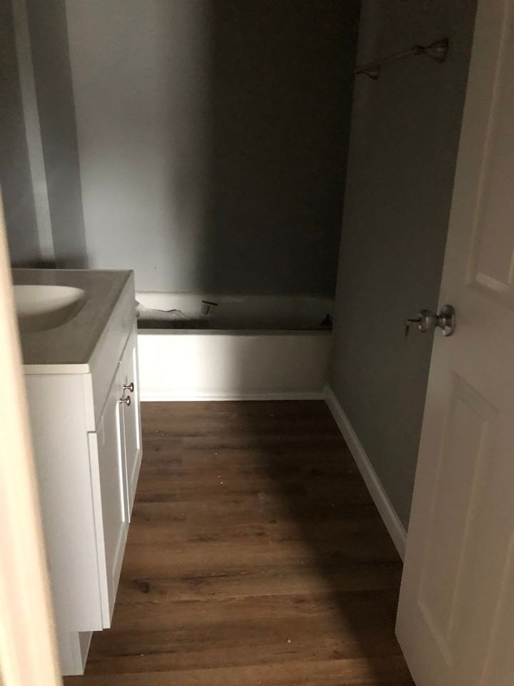 1636 N Sherman Ave - Photo 5 of 6