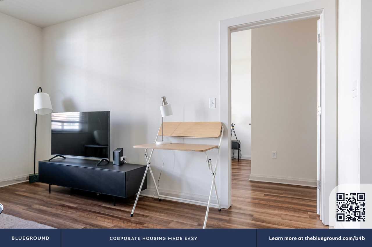 36 River St #1214 - Photo 6 of 45