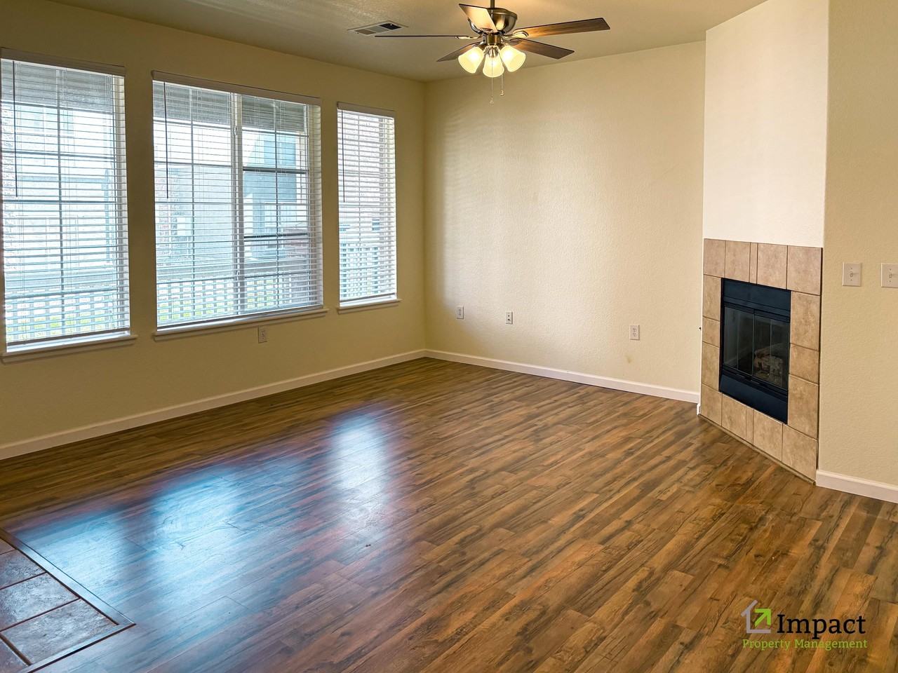 16071 E Geddes Dr #1 - Photo 5 of 26