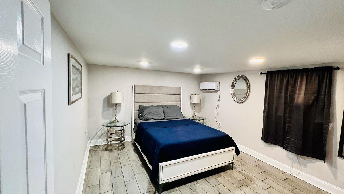 5924 Saint Claude Avenue ##A - Photo 3 of 7