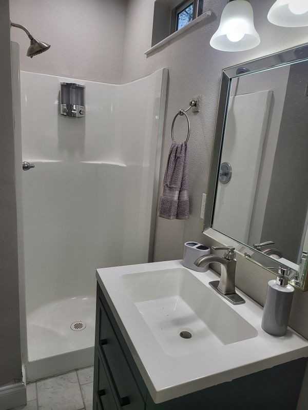 1030 Gordon St - Photo 4 of 12