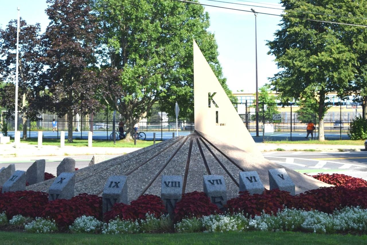 Kings Lynne Apts - Photo 5 of 50