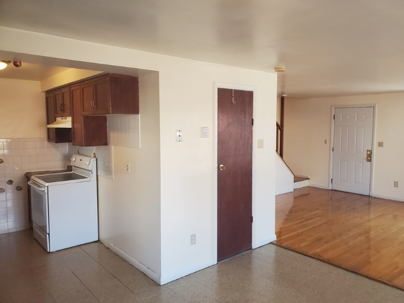 94 Selden St #2 - Photo 2 of 12