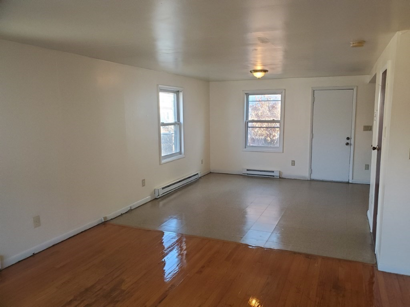 94 Selden St #2 - Photo 3 of 12